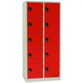 Svařovaná šatní skříň Manutan Axl, 10 boxů, cylindrický zámek, šedá/červená